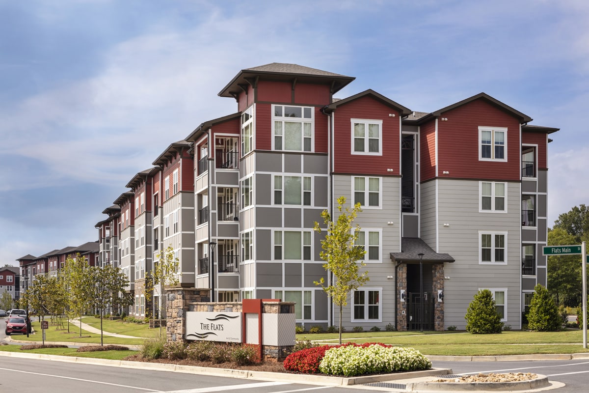 3894-03-Exterior_1200x800