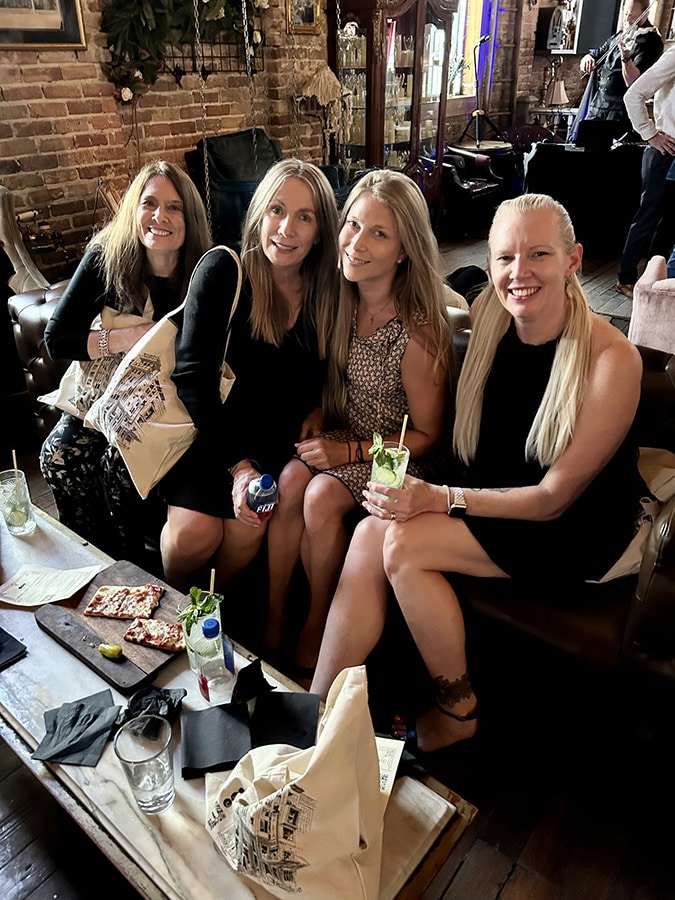 Image gallery marquee