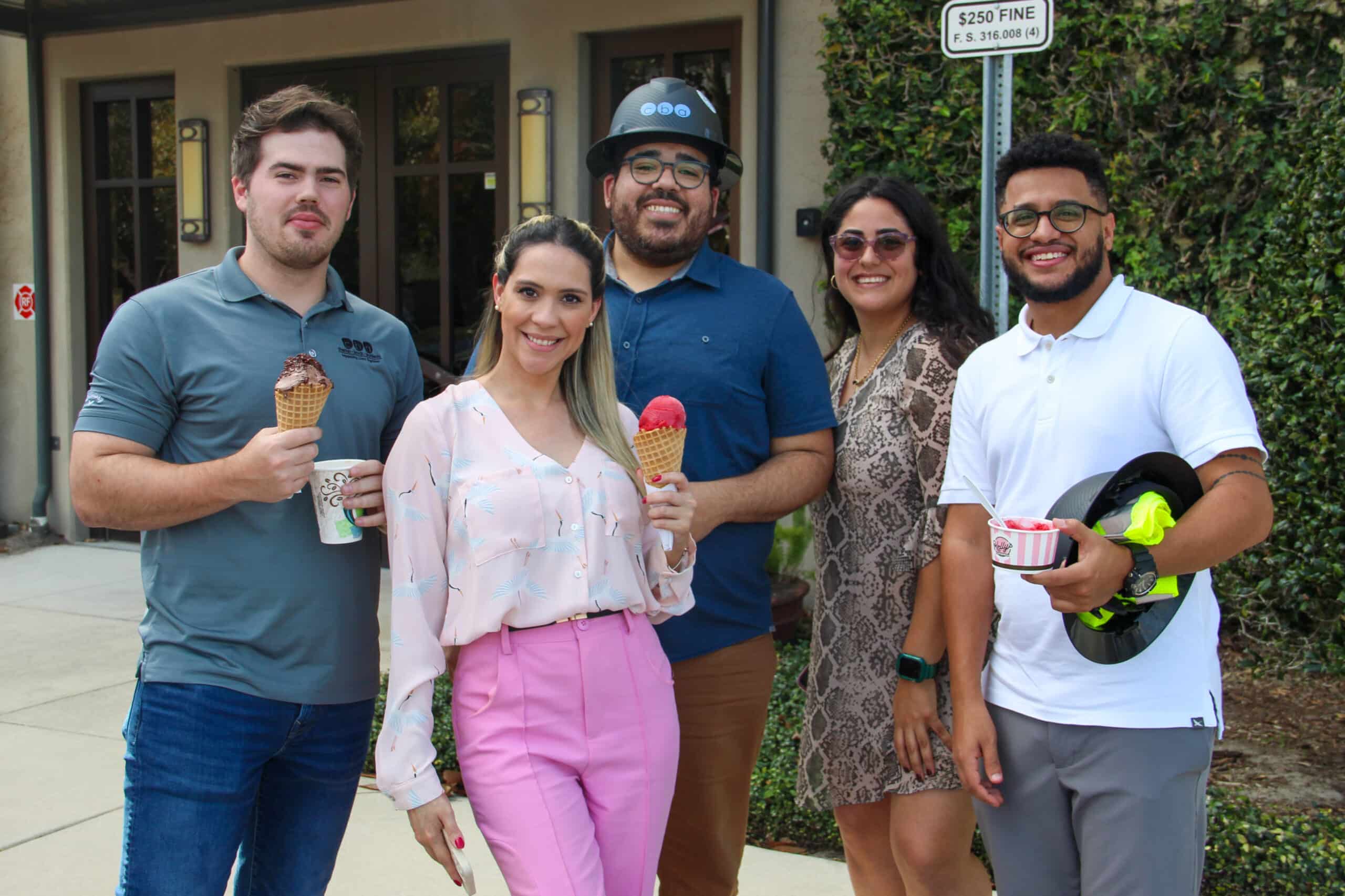 Image gallery marquee